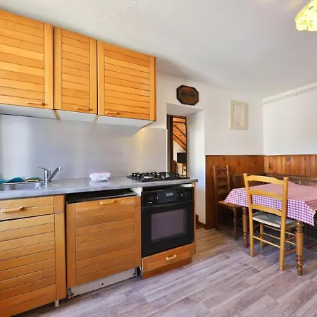 Spacieux Et Confortables A Proximite Randonnees, Lacs, Nature